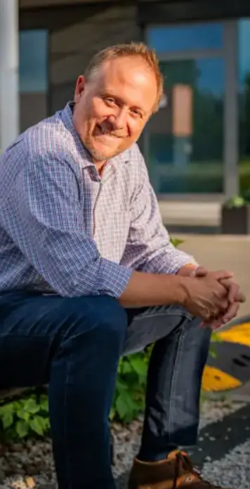 foreign contacts business manager - Mateo DB